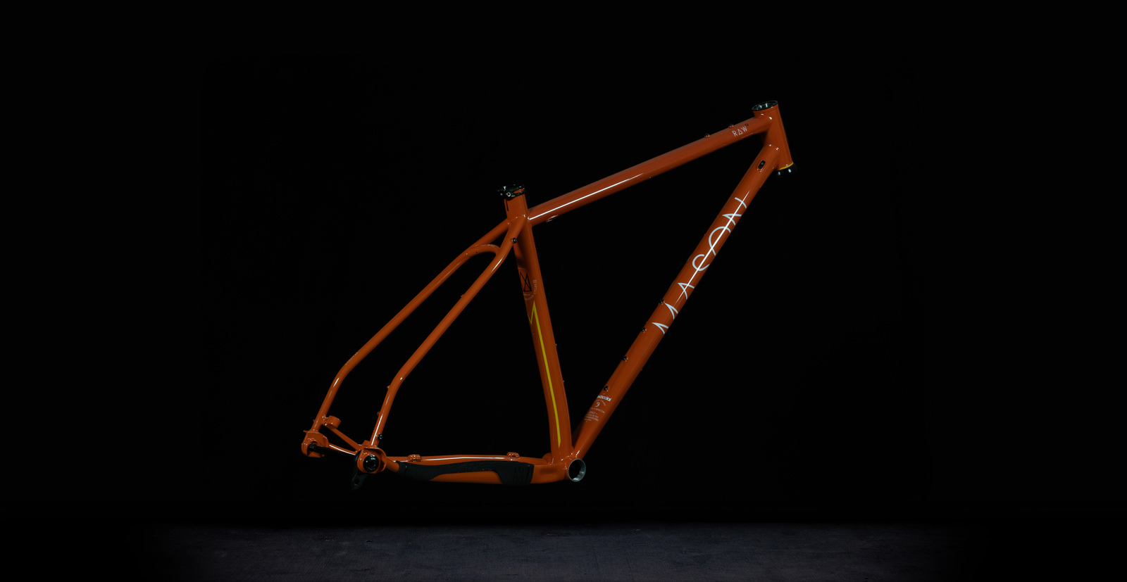 Number Plate Screws And Caps - Black (FIXG203) | UK